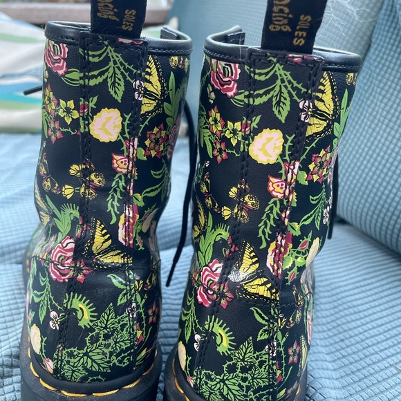 Dr. Martens 1460 floral bloom combat boots - Picture 3 of 6